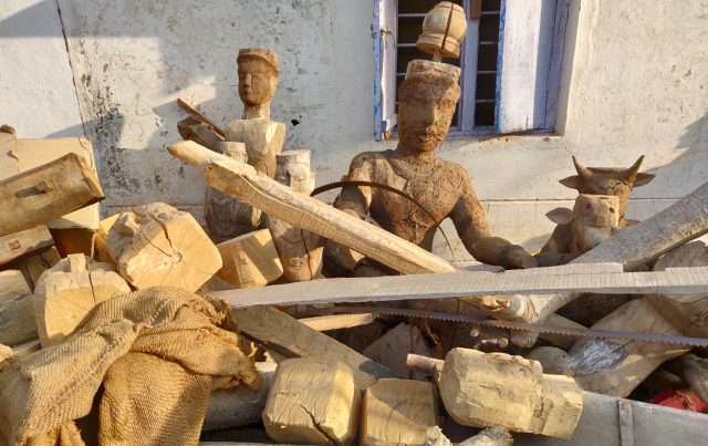 RELIGIOUS WOODEN ARTIFACTS