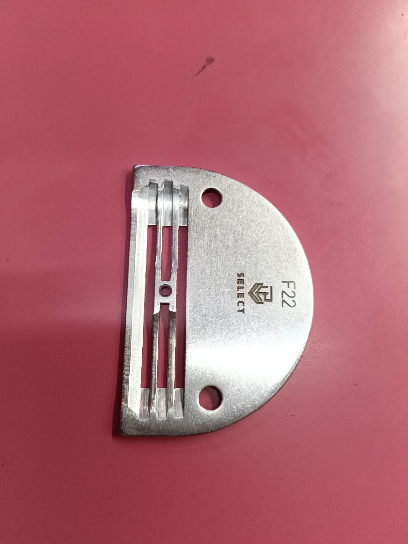 NEEDLE PLATE FD20 - image 2