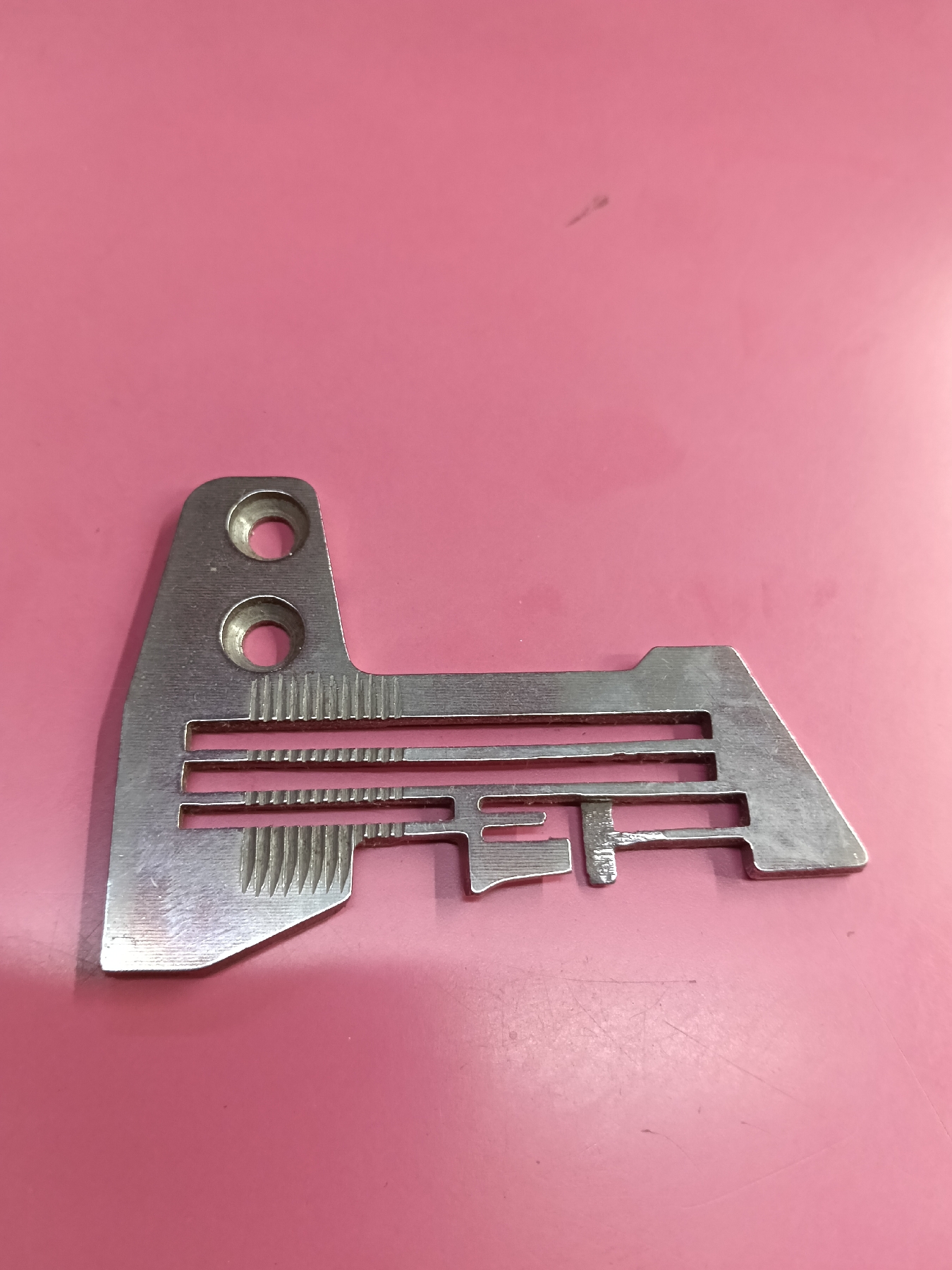 NEEDLE PLATE E809 HX - image 3
