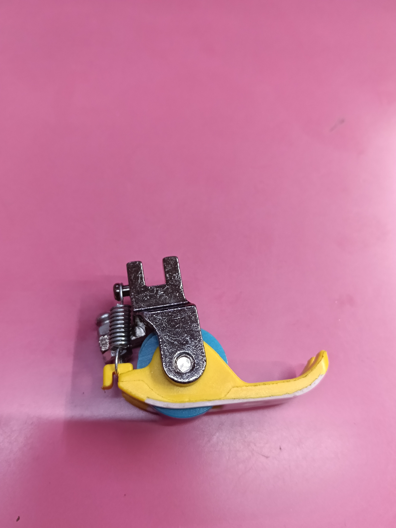 JK 813756 MT18 ROLLER  PRESSURE FOOT - image 2