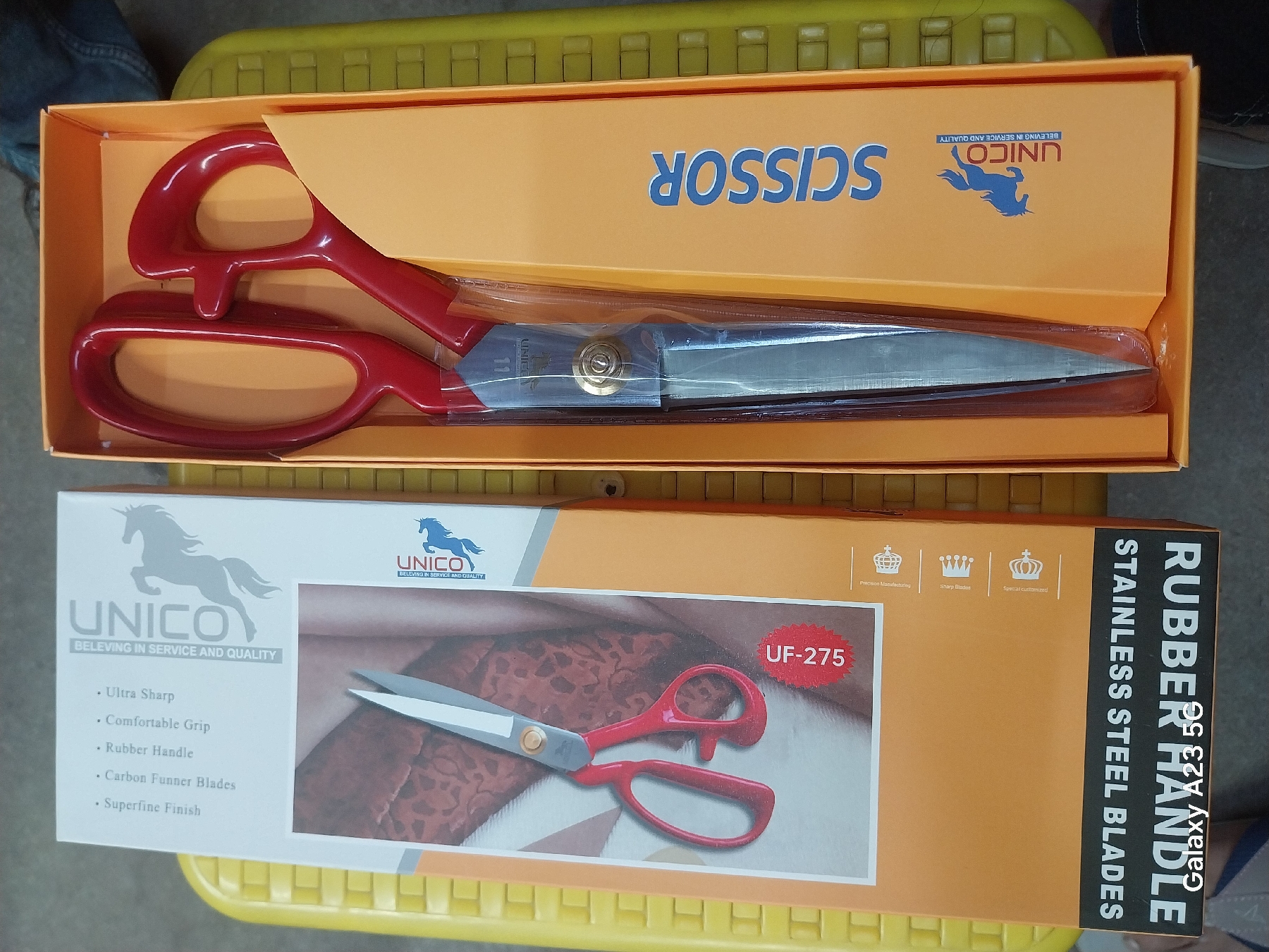 SCISSOR 11NO (UF-275) RED HANDLE