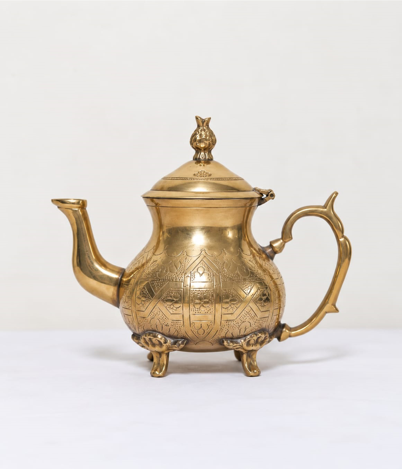 MAYUR KANCHAN BRASS TEAPOT