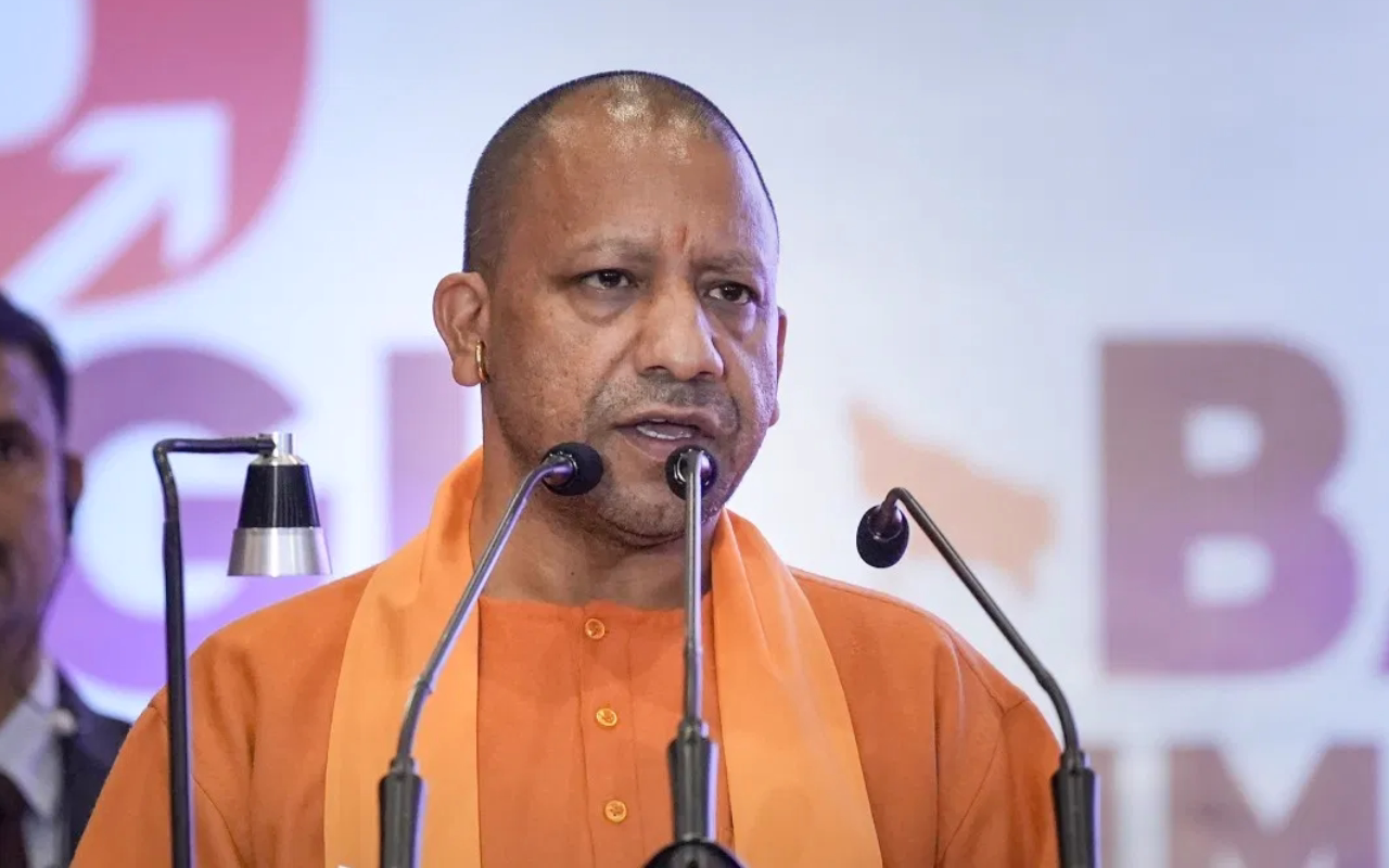 गरीबी ने उजाड़ा सरकार ने बसाया, 6 बच्चे हुए अनाथ, सीएम योगी ने दिया साथ