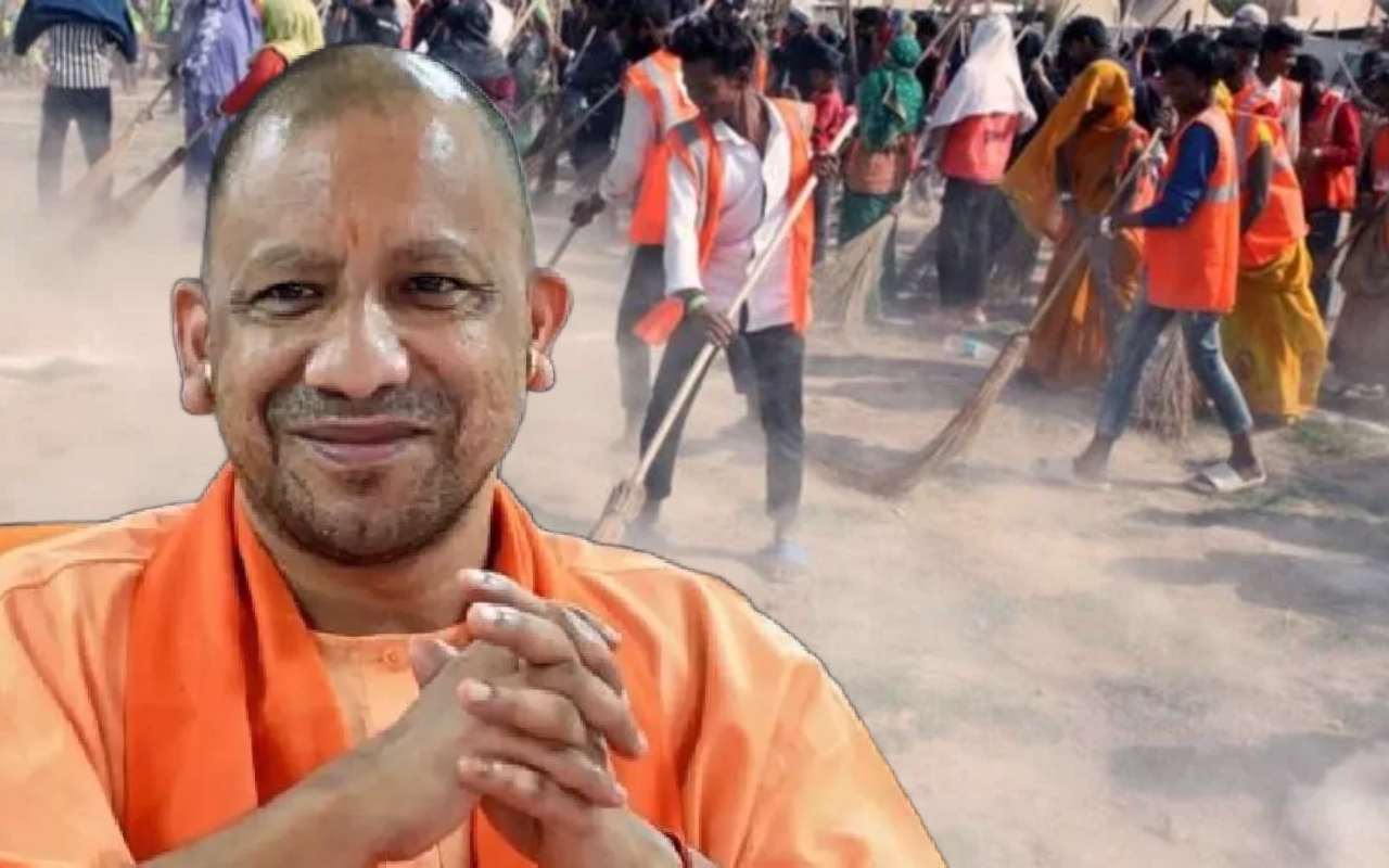 होली से पहले सीएम योगी ने दिया सफाई कर्मियों को बड़ा तोहफा, स्वास्थ्य बीमा, वेतन में बढ़ोतरी की