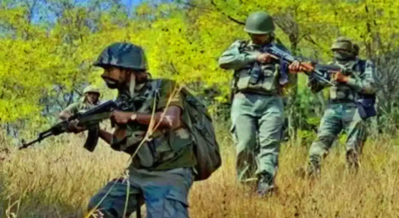 Naxalites Encounter: छत्तीसगढ़ के अबूझमाड़ में 27 नक्सली एनकाउंटर में ढेर, 1 जवान शहीद