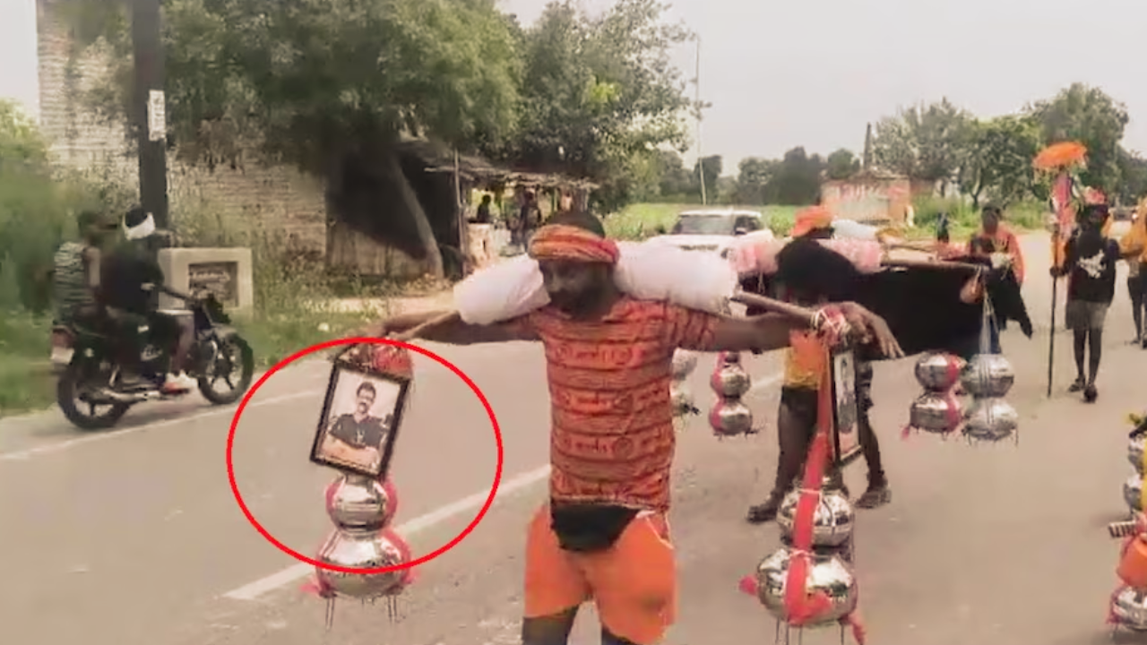 एक कांवड़ ऐसी भी... डॉक्‍टर बना भगवान ! जाने पूरा मामला