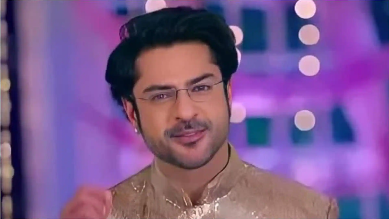 रेप केस में तीस हजारी कोर्ट से आशीष कपूर को जमानत, मोबाइल लोकेशन ऑन रखने की शर्त