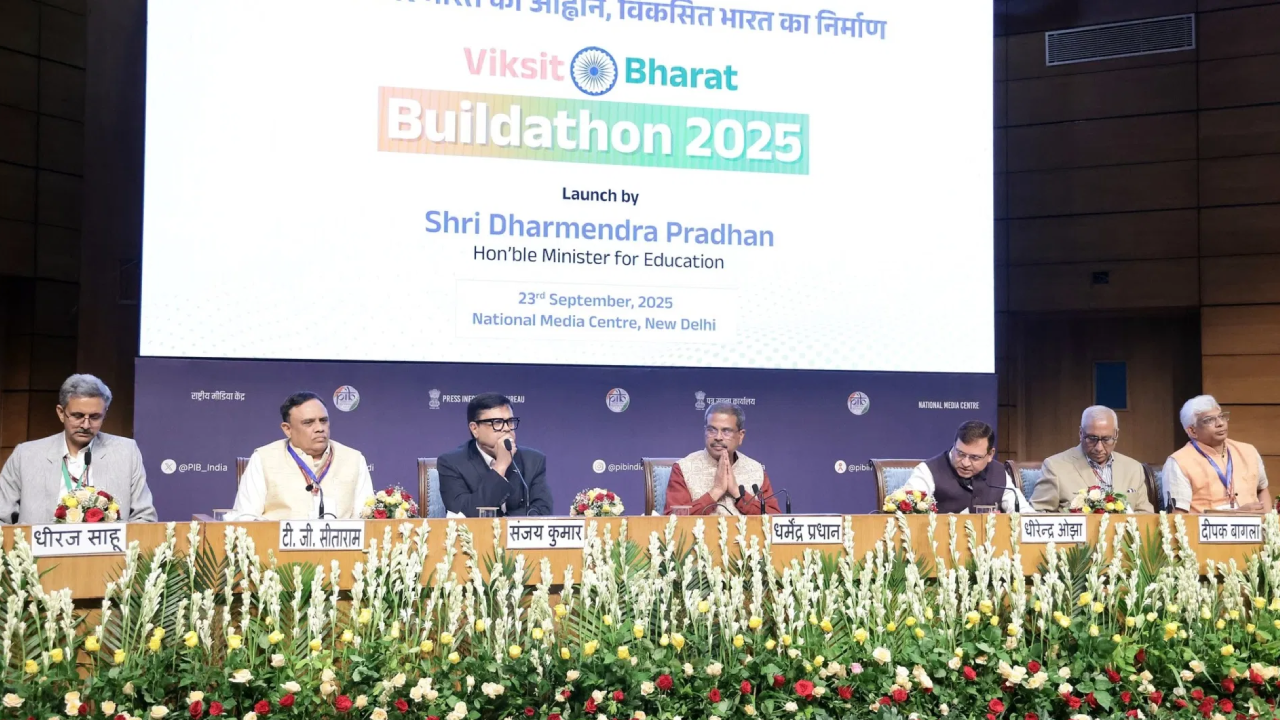 नए भारत की ओर कदम, बिल्डाथॉन 2025 लॉन्च