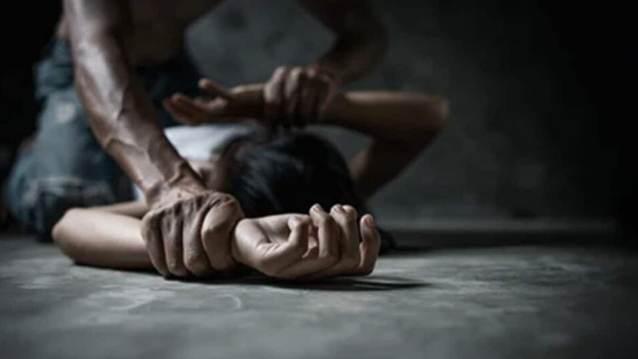 बेंगलुरु के इंजीनियरिंग कॉलेज में छात्रा से रेप, लोगो में आक्रोश