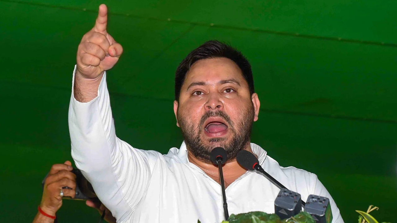 तेजस्वी यादव का बड़ा वादा: सत्ता में आए तो युवाओं को बिना ब्याज लोन मिलेगा