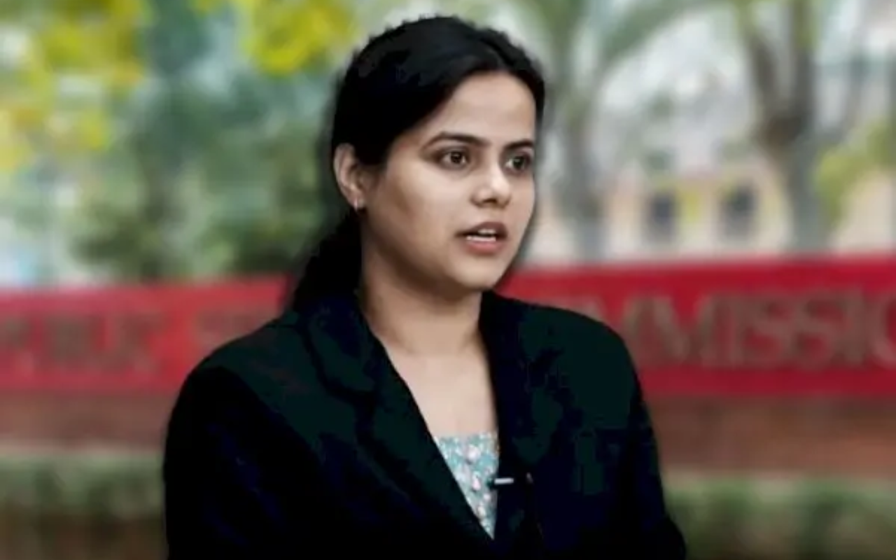 UPSC Result 2025: सबसे पहले पापा को...  टॉपर बनने के बाद शक्ति दुबे का पहला रिएक्शन, देखे वीडियो