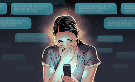 डिजिटल युग की दोधारी तलवार: महिलाओं के खिलाफ बढ़ती ऑनलाइन हिंसा