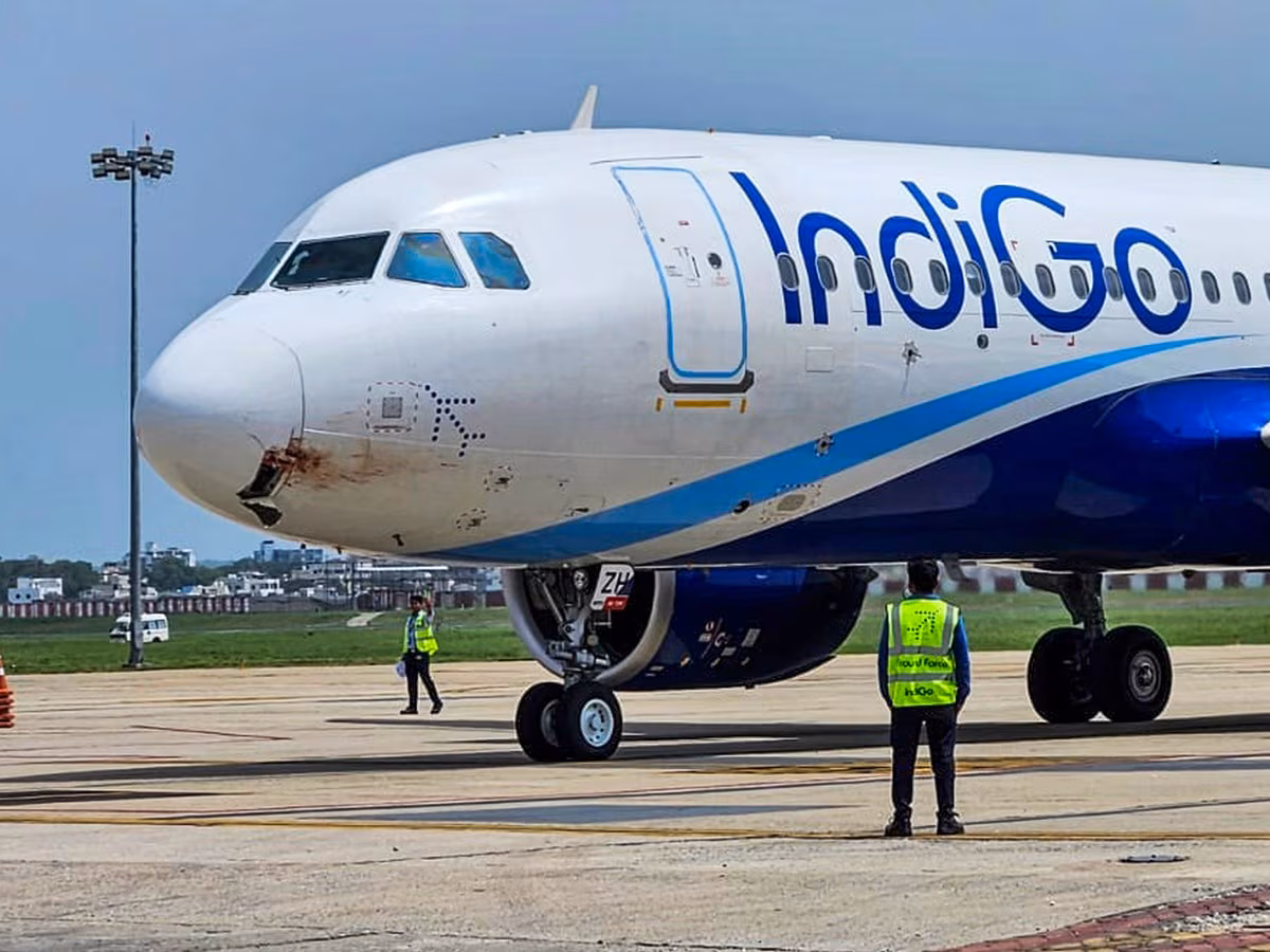 आसमान में विमान का इंजन फेल, अटकी इंडिगो के 161 यात्रियों की सांसें