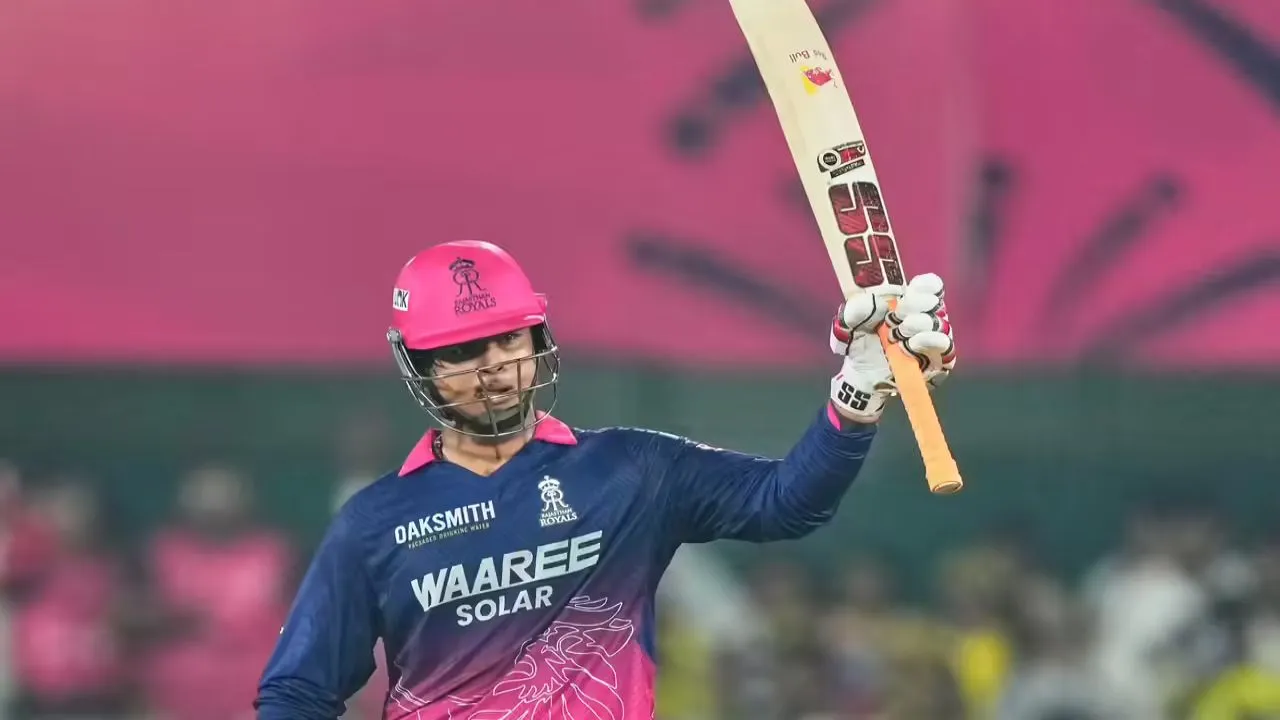 15 साल का तूफान बना सिक्सर किंग, 8 मैच में ऐसा रिकॉर्ड जो कोहली-रोहित भी नहीं कर पाए