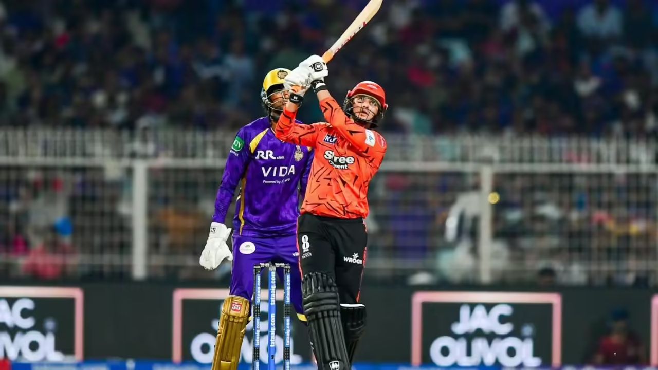 48 रन की तूफानी पारी, 100 छक्कों का रिकॉर्ड… अभिषेक शर्मा ने बना दिया बड़ा इतिहास