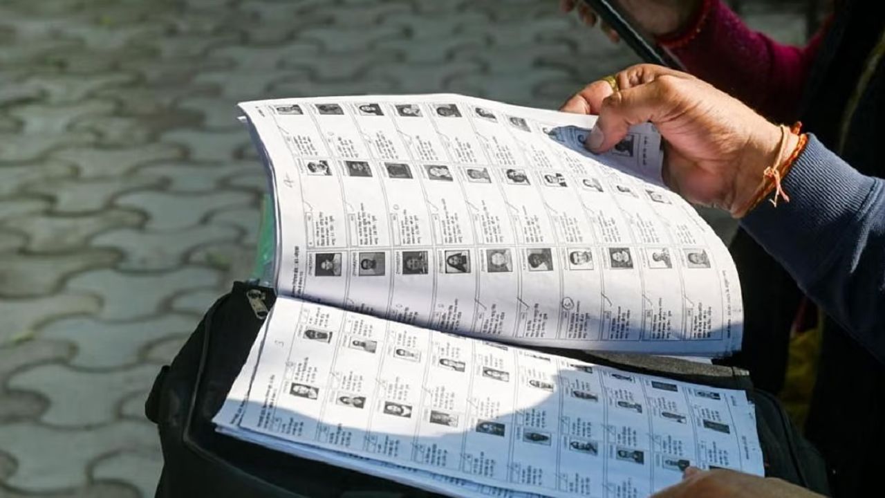 UP वोटर लिस्ट फाइनल, 13 करोड़ से ज्यादा मतदाता, 2027 से पहले सियासत गरमाई