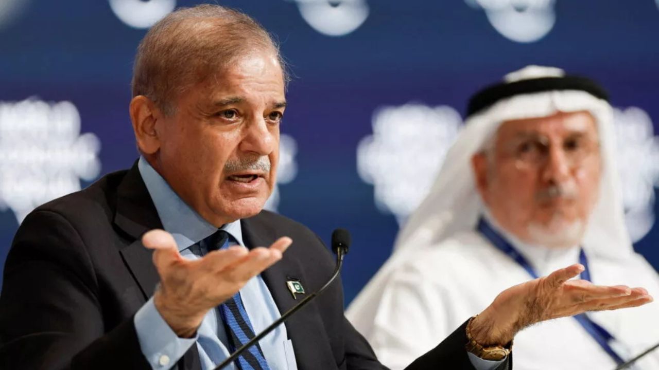 यूएई कर्ज वापसी के बीच सऊदी सहारा, क्या पाकिस्तान की अर्थव्यवस्था संभलेगी या संकट और गहराएगा?