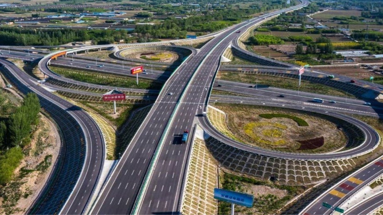 30 मिनट में लखनऊ से कानपुर, खुलने वाला है वो रास्ता जिसका सालों से था इंतजार, जानिए