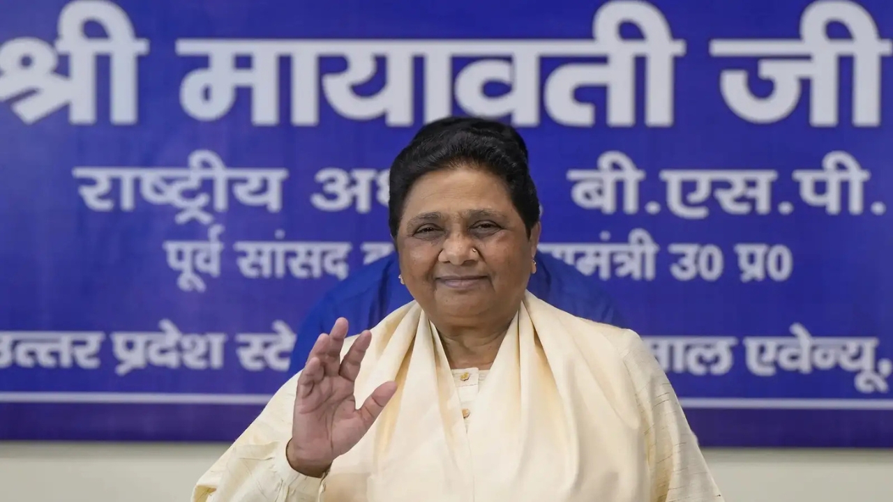 2027 के लिए मायावती का बड़ा दांव, फिर खेला ब्राह्मण कार्ड, लेकिन क्या लौट पाएगा 2007 वाला जादू?