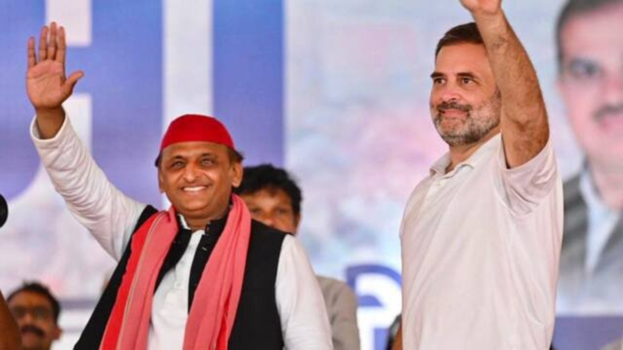 राहुल के एक बयान से यूपी की सियासत में हलचल, अखिलेश ने शुरू किया बड़ा राजनीतिक संदेश