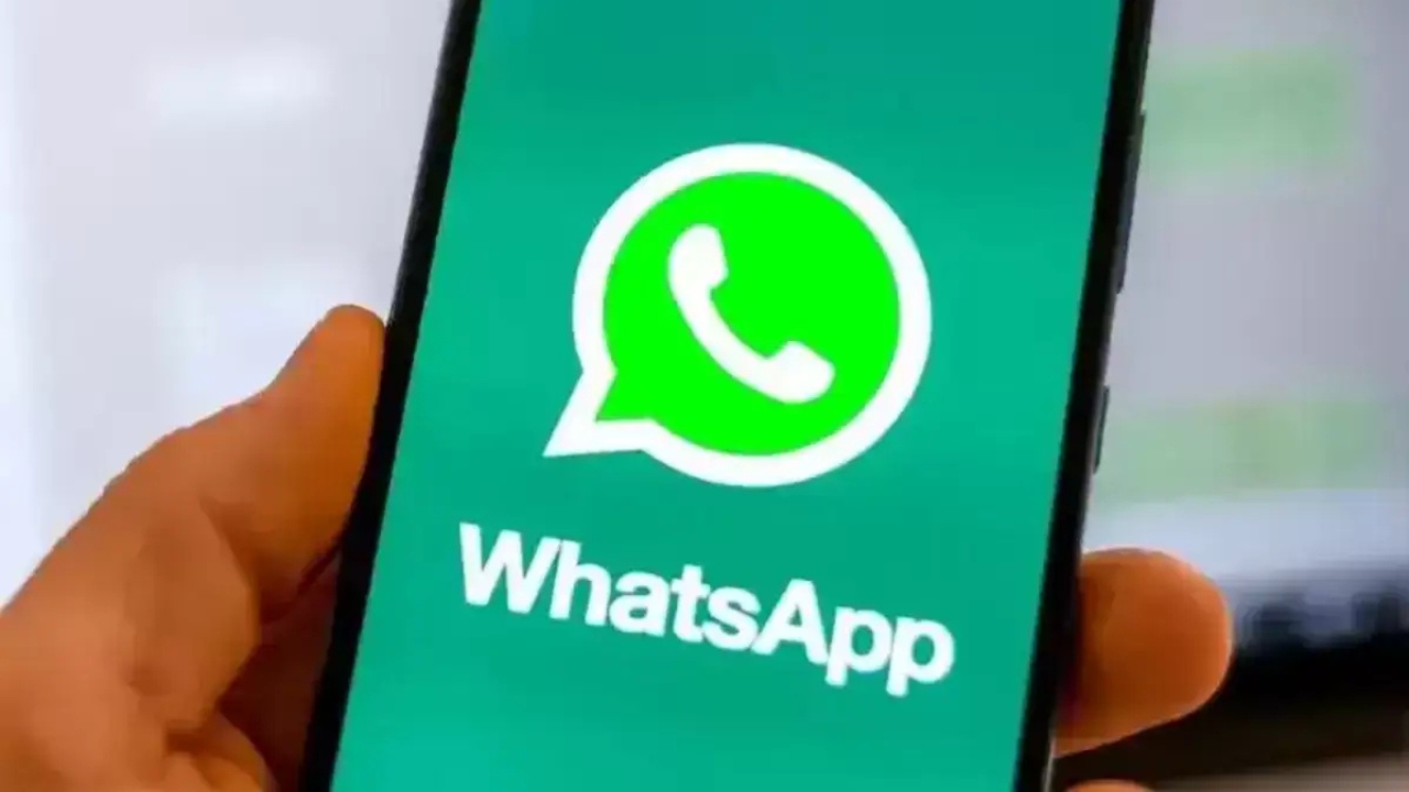 WhatsApp में आने वाला है बड़ा बदलाव, बिना चैट डिलीट किए कर सकेंगे लॉगआउट