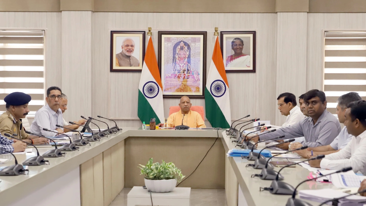 योगी का नया मास्टर प्लान, आगरा-बरेली-प्रयागराज में बसेंगे नए शहर, लाखों लोगों को मिलेगा फायदा