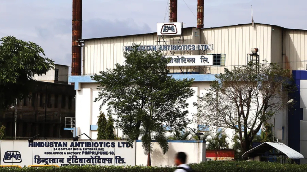 केंद्रीय मंत्री अनुप्रिया पटेल तक पहुंची शिकायत, एचएएल की नियुक्ति प्रक्रिया पर उठे सवाल, अब आगे क्या ?