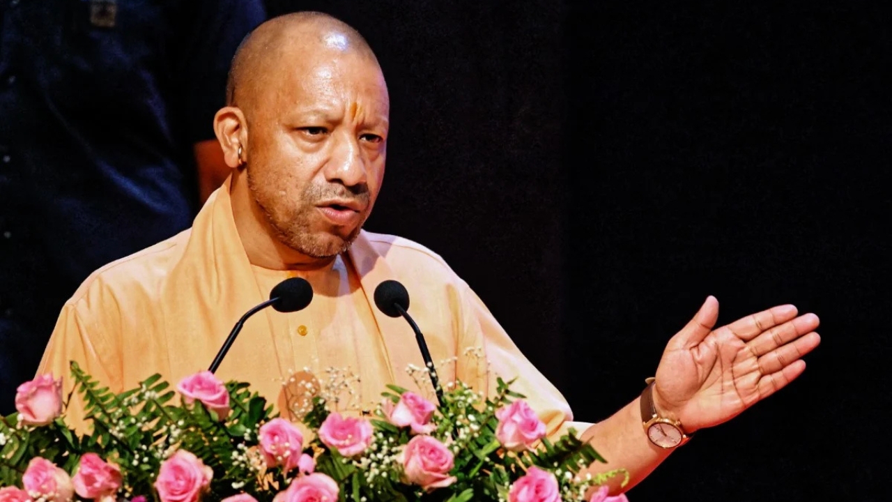 गोंडा में सीएम योगी की चेतावनी, उत्सव में बाधा डालने वालों को दिया ये खास संदेश !