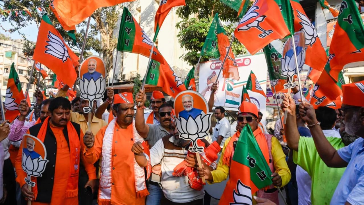 2027 फतह की तैयारी में BJP, क्या है ‘मिशन 57 लोटस’ जिससे तीसरी बार सत्ता का लक्ष्य?