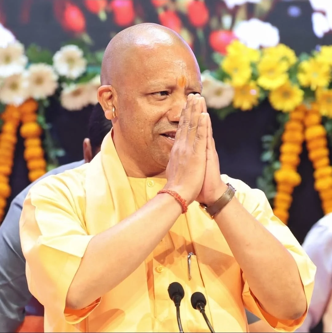 100 विधानसभाओं तक पहुंचे योगी, कार्यकर्ताओं को घर-घर पहुंचाने की तैयारी